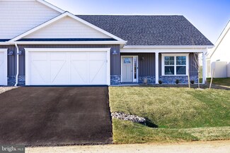 186 Dripping Spring Dr, Cherry Run, WV 25427