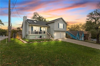 3500 E 75th St, Kansas City, MO 64132