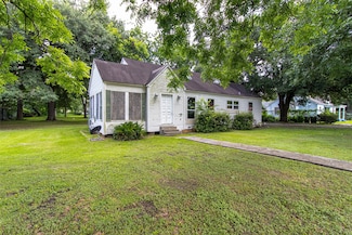 714 E Rogers St, Houston, TX 77022