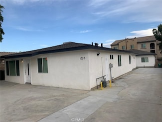 1057 Circle City Dr, Corona, CA 92879