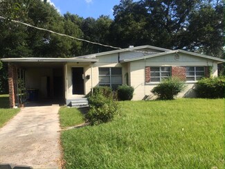 6711 Cavalier Rd, Jacksonville, FL 32208