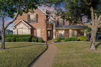 9610 Broadmoor Ln, Rowlett, TX 75089