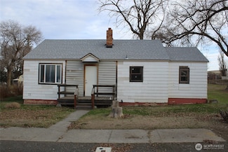 113 S Lutcher Ave, Lind, WA 99341
