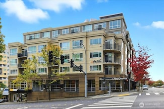 300 110th Ave NE Unit 412, Bellevue, WA 98004