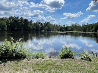 3318 Hollydale Dr, West Columbia, SC 29170