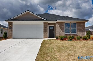 130 Harvest Moon Dr, Harvest, AL 35749