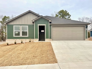 6111 Meridian Dr, Alexander, AR 72002