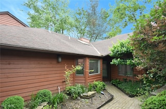 25840 Fairmount Blvd Unit 25840, Beachwood, OH 44122