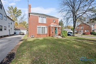 2000 N Cove Blvd, Toledo, OH 43606