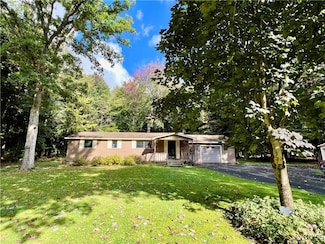 22 Knapp Rd, Constantia, NY 13044