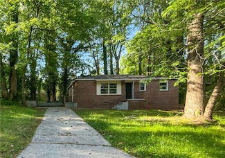233 Banberry Dr SE, Atlanta, GA 30315