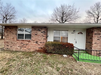 2008 Horseshoe Dr Unit A, Springdale, AR 72762