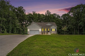 307 Tara Ct, Mansfield, GA 30055