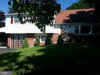 1442 Center Ave, Feasterville Trevose, PA 19053