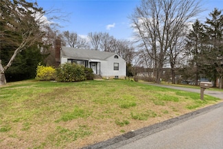 12 Brundage St, Armonk, NY 10504