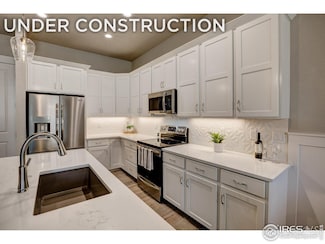 218 High Point Dr, Longmont, CO 80504