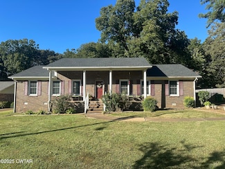 23 Moorewood Dr, Jackson, TN 38305