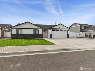 1408 Douglas St, Rock Island, WA 98850