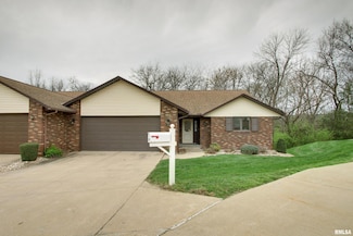 624 Pawn Ave, Quincy, IL 62305