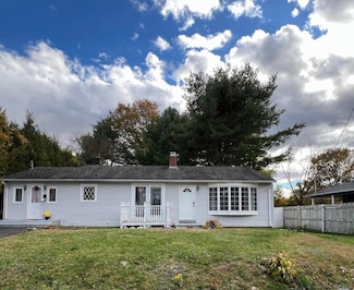 77 Madison St, East Hartford, CT 06118