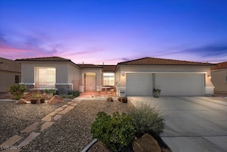 745 Diamond Bend Ave, Las Vegas, NV 89123