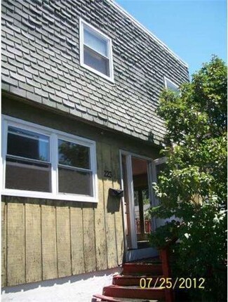 223 Yale Ave, Morton, PA 19070