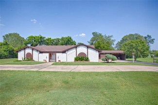 10608 S Broadway Ave, Oklahoma City, OK 73170