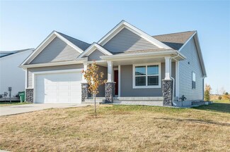 628 Mallard Pointe Dr NW, Bondurant, IA 50035