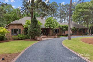5 Hearthstone Rd, Pinehurst, NC 28374