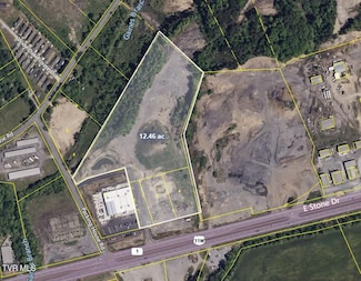 3130 E Stone Dr, Kingsport, TN 37660