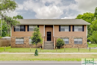 1220 E Victory Dr, Savannah, GA 31404