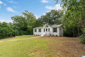 105 Kingstown Rd, Trussville, AL 35173