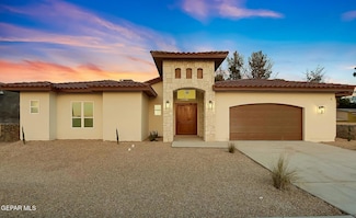 5636 Rio Bonito Cir, El Paso, TX 79932