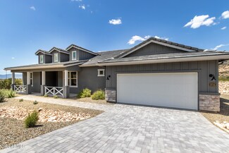3715 E Camden Pass, Rimrock, AZ 86335