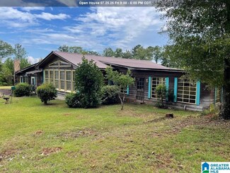 3539 15th Ave E, Valley, AL 36854
