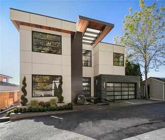 409 Lake Ave W, Kirkland, WA 98033