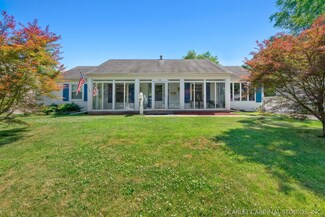 20 Somerset Rd, Montgomery, IL 60538