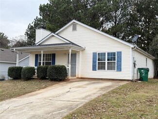 459 Eagles Crossing Cir, Riverdale, GA 30274
