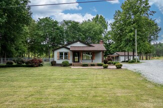 1335 Hill Rd, Lincolnton, NC 28092