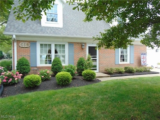 668 2nd St #3 St, Fairport Harbor, OH 44077