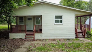 1975 Oneida Valley Rd, Karns City, PA 16041
