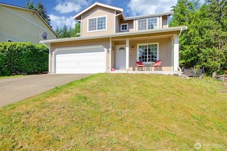 13502 215th Ave E, Bonney Lake, WA 98391