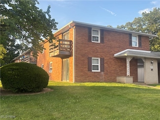 4725 20th St NW Unit 17, Canton, OH 44708