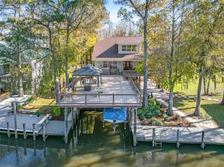 20855 Henry Rd, Springfield, LA 70462