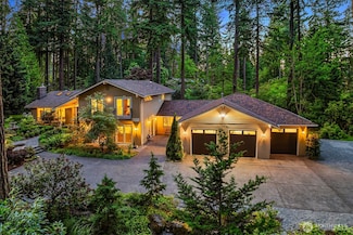 13520 NE 50th St, Bellevue, WA 98005