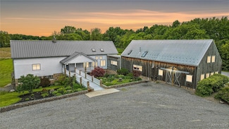 9151 Shepard Rd, Batavia, NY 14020