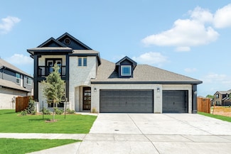 323 Atlas Cedar Dr, Glenn Heights, TX 75154