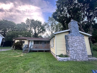 736 Maple St, Auburn, KY 42206