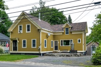 17 Mills Rd, Newcastle, ME 04553