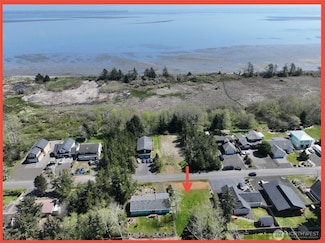 259 Olympic View Ave NE, Ocean Shores, WA 98569